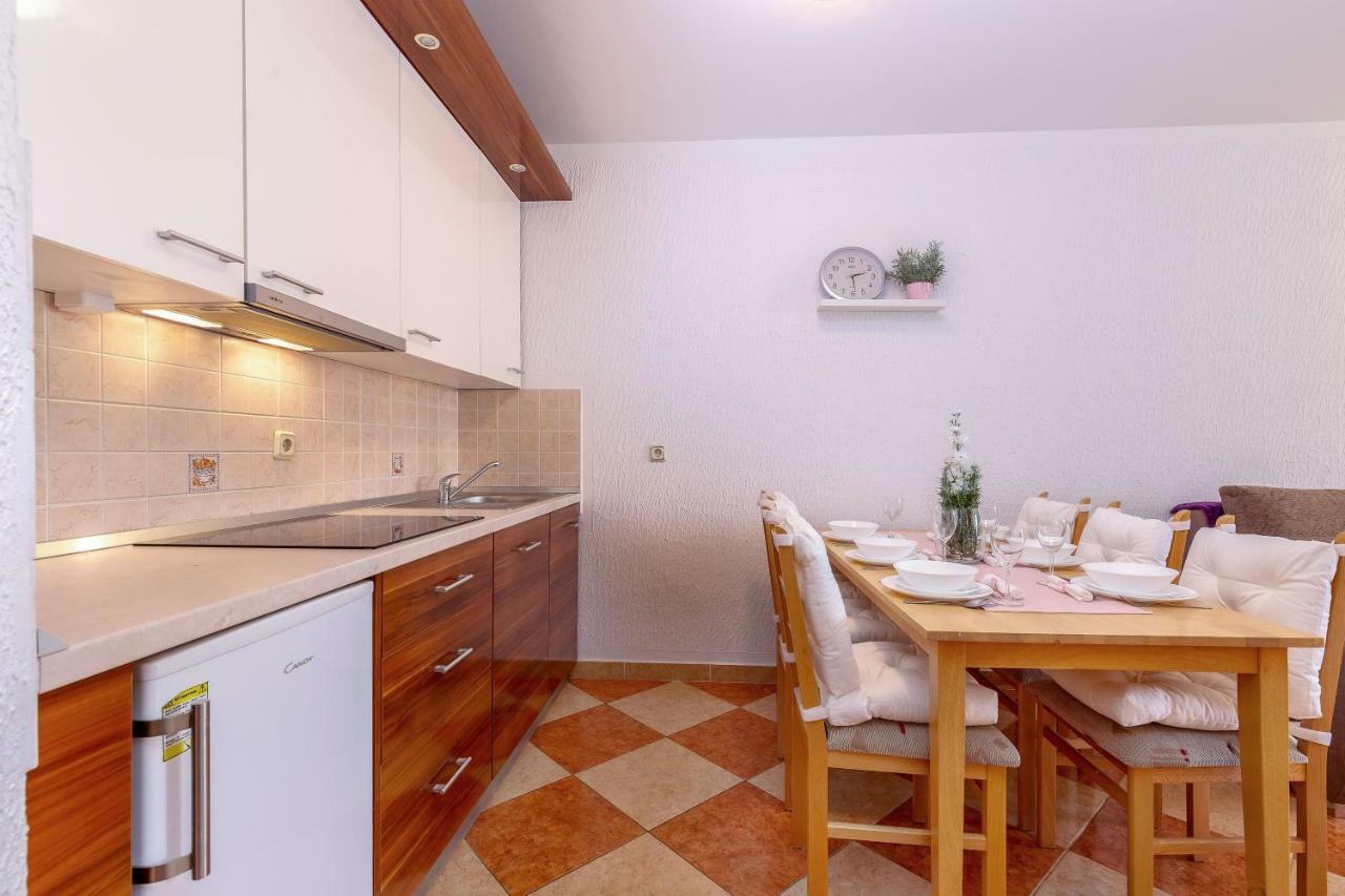 Apartments Lulic Цриквениця Екстер'єр фото