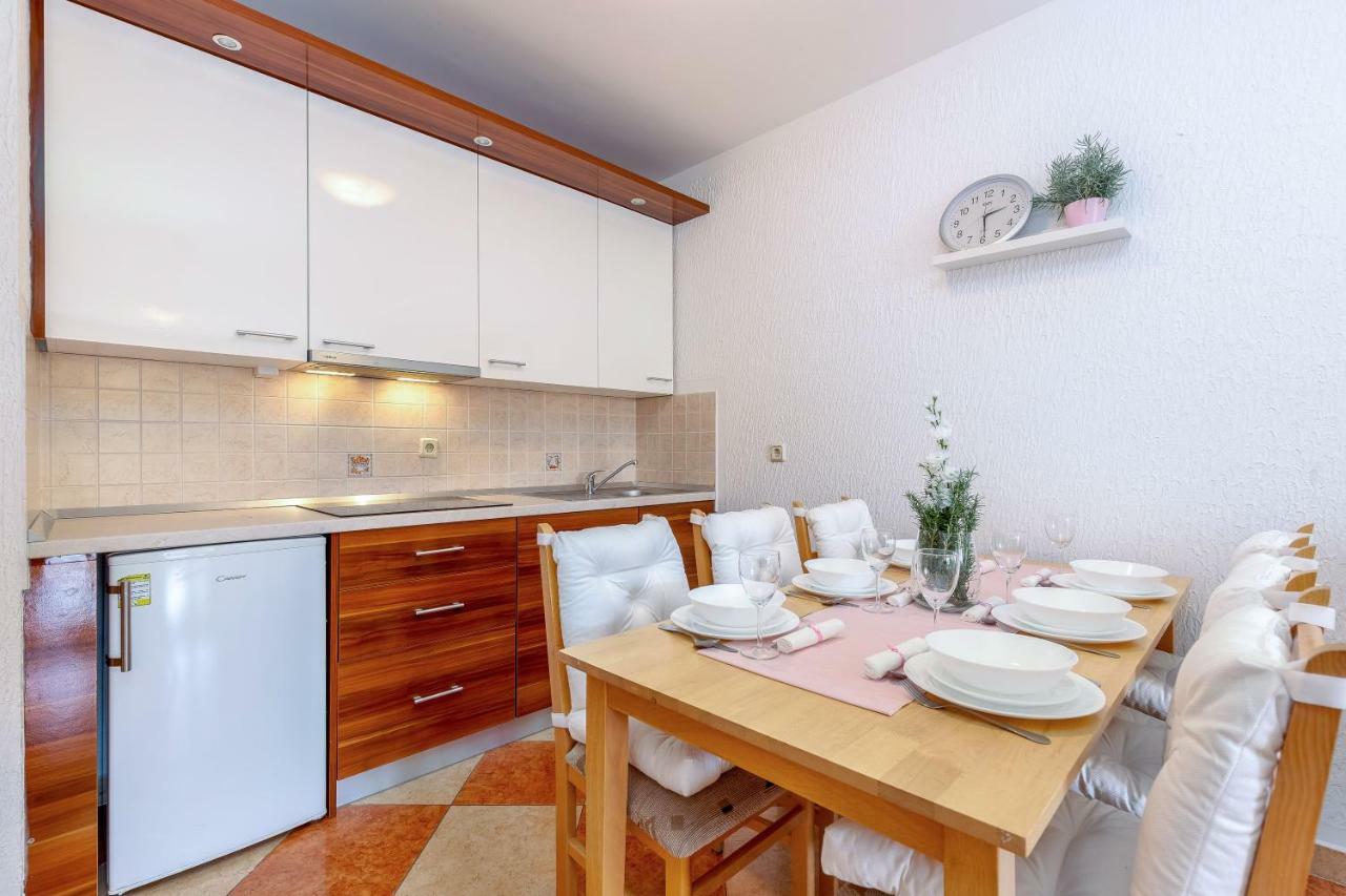Apartments Lulic Цриквениця Екстер'єр фото