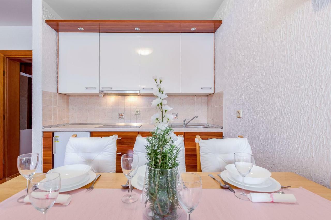 Apartments Lulic Цриквениця Екстер'єр фото